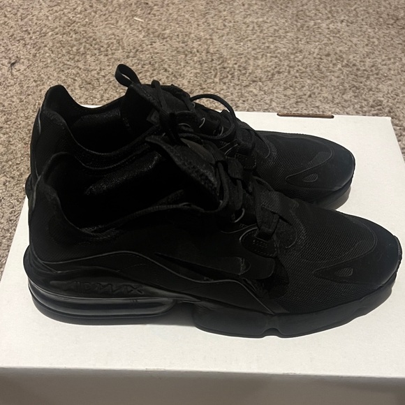 Nike Other - Nike Black Air Max Sneakers